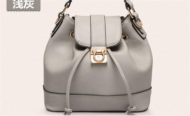 闊昌箱包皮具 引爆加盟熱潮，共創(chuàng)時(shí)尚零售新未來(lái)